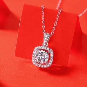 1 CT Gra Certified Diamond Necklace.